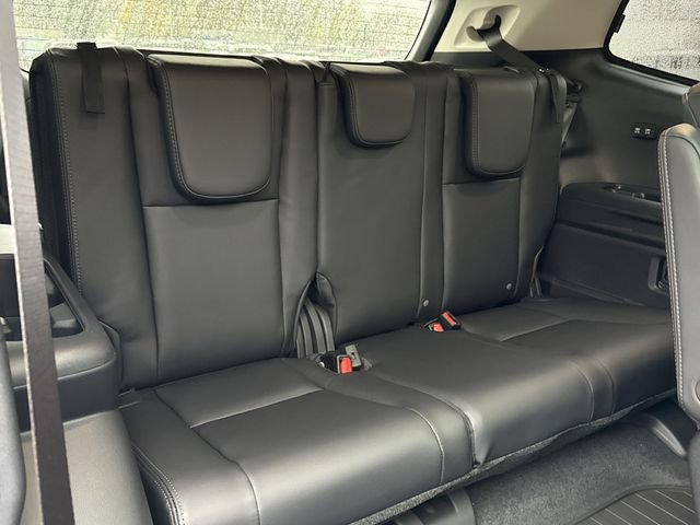 New 2026 Subaru Ascent Limited Bronze image 18