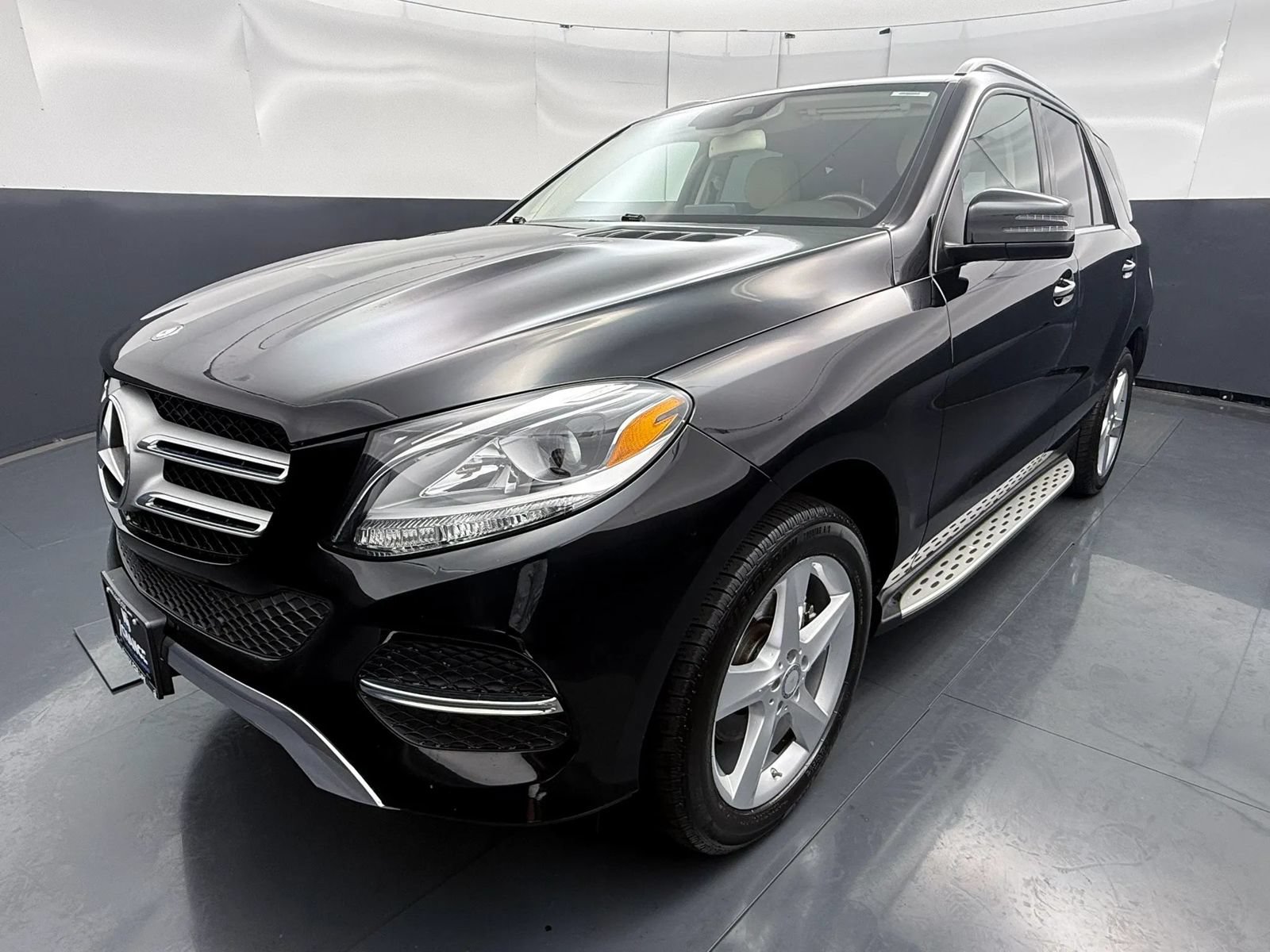 Used 2016 Mercedes-Benz GLE 350 4MATIC image 3