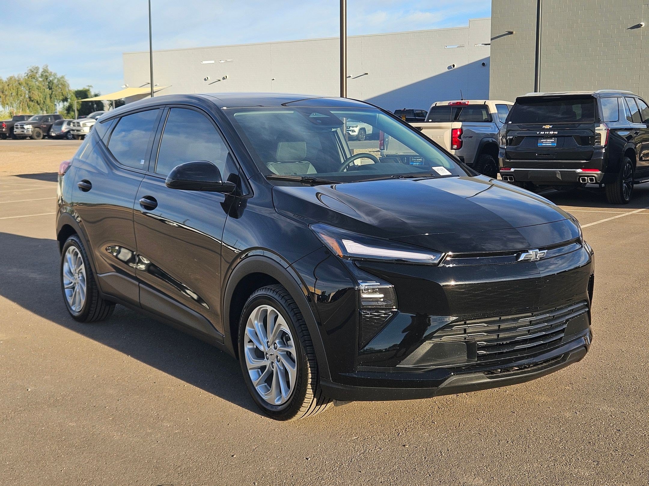 New 2027 Chevrolet Bolt LT w/ Comfort Package FWD image 7