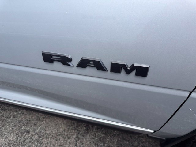 New 2026 RAM 2500 Laramie w/ Night Edition AWD/4WD image 13