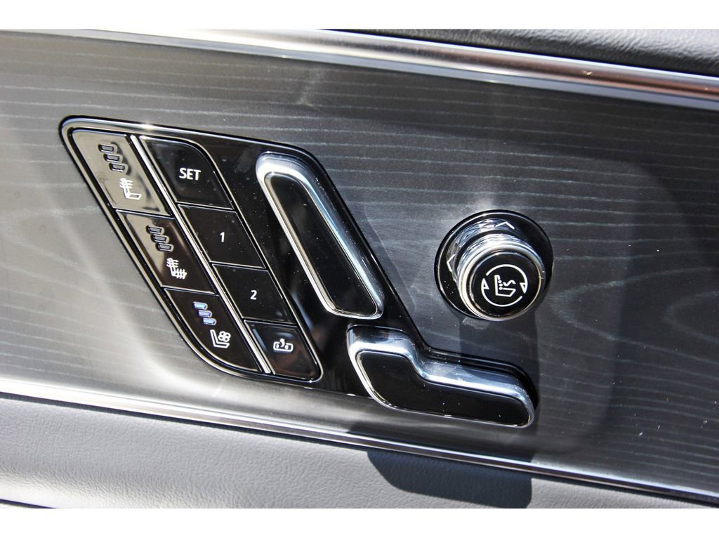 New 2026 Cadillac Lyriq Signature Luxury image 21