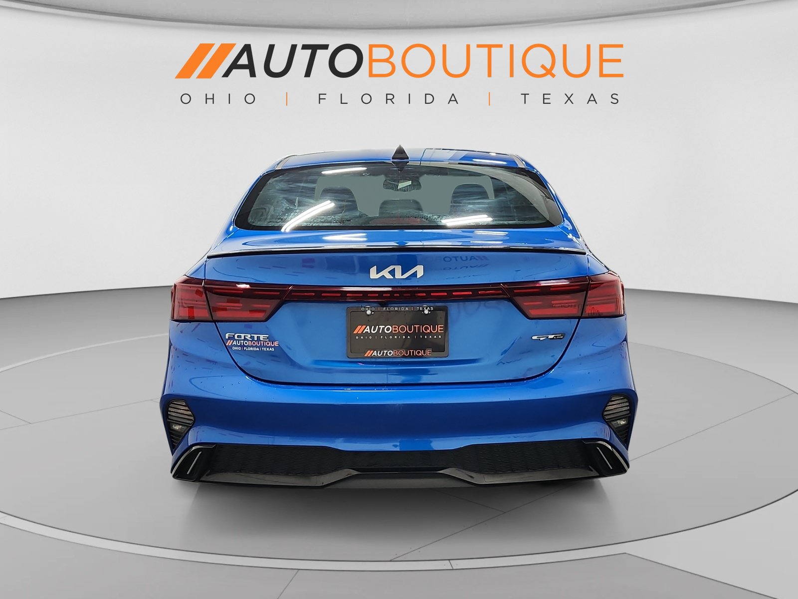 Used 2023 Kia Forte GT-Line w/ GT-Line Premium Package FWD image 4