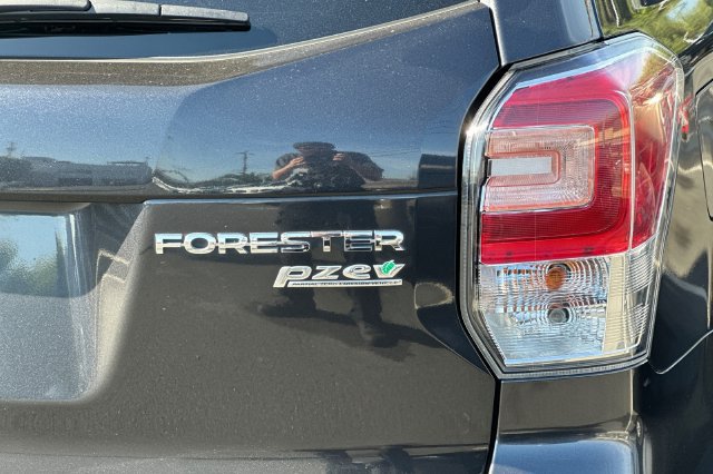 Used 2017 Subaru Forester 2.5i Limited AWD/4WD image 29