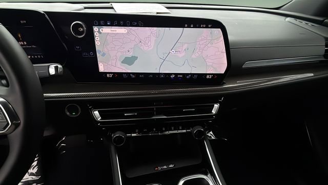 Certified 2025 Chevrolet Traverse High Country w/ LPO, Floor Liner Package image 26