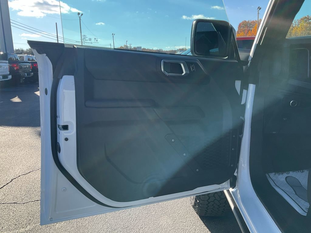 New 2025 Ford Bronco Big Bend w/ Black Diamond Package image 17