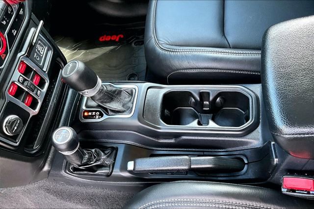 Used 2021 Jeep Gladiator Sport AWD/4WD image 19
