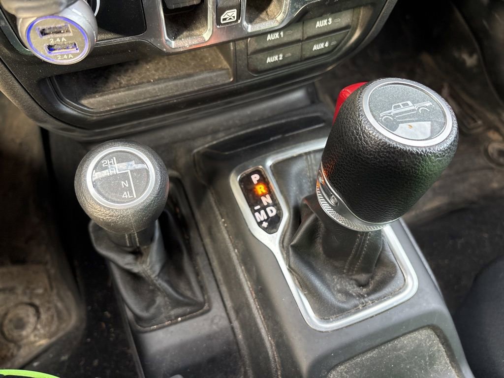 Used 2020 Jeep Gladiator Sport w/ Quick Order Package 24S image 22