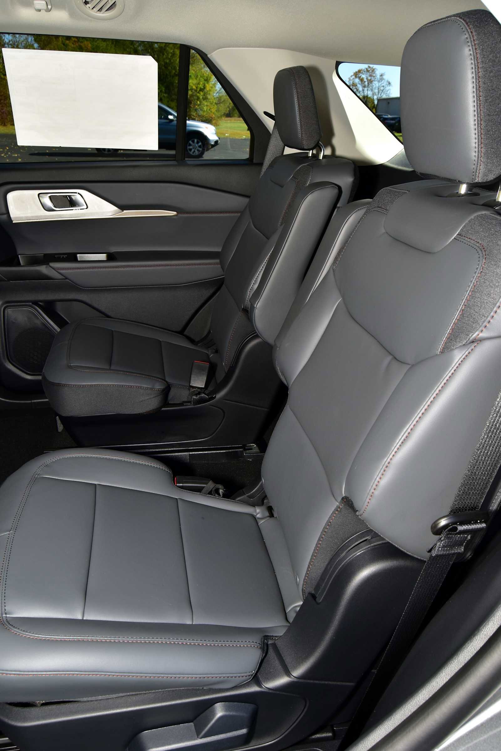 New 2026 Ford Explorer Active w/ Active Comfort Package image 34
