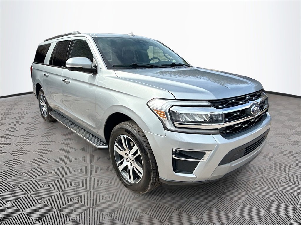 Used 2022 Ford Expedition Max Limited image 4