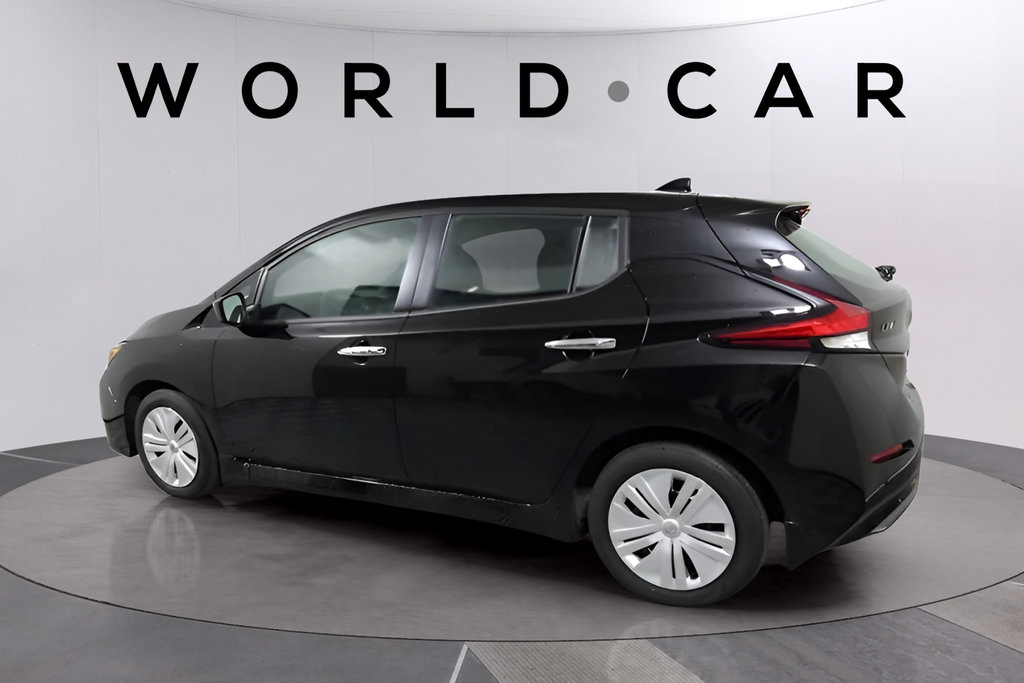 Used 2025 Nissan Leaf S FWD image 9
