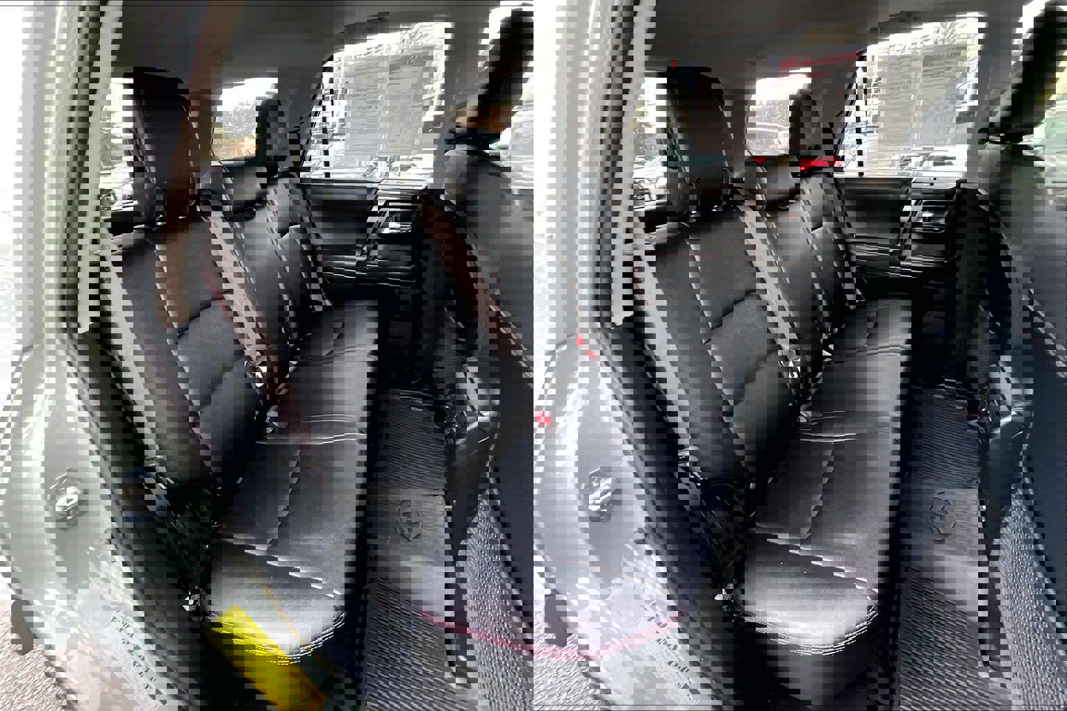 Used 2023 Toyota 4Runner TRD Off-Road Premium image 26