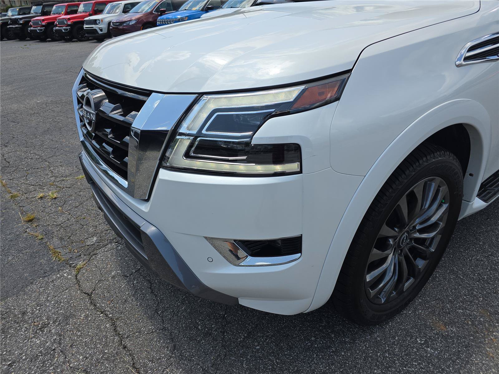 Used 2024 Nissan Armada Platinum w/ Cargo Package RWD image 9