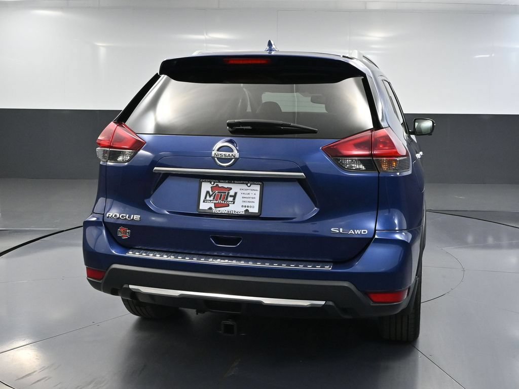 Used 2018 Nissan Rogue SL AWD/4WD image 5