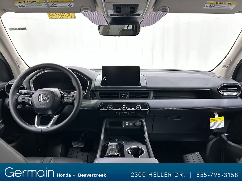 New 2025 Honda Pilot Touring image 10