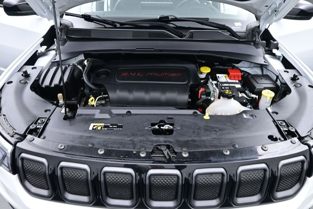 Used 2022 Jeep Compass High Altitude AWD/4WD image 22