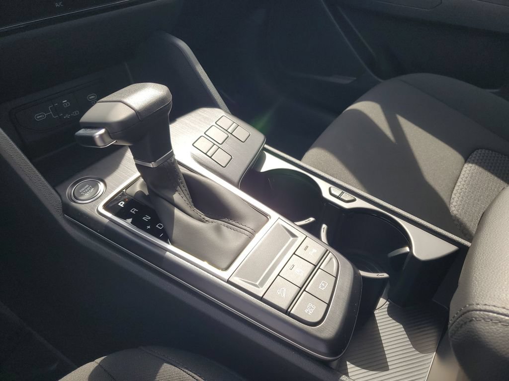 New 2026 Kia Sportage LX FWD image 18