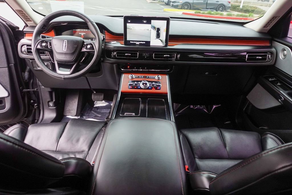 Used 2020 Lincoln Aviator Reserve w/ Equipment Group 201A image 28