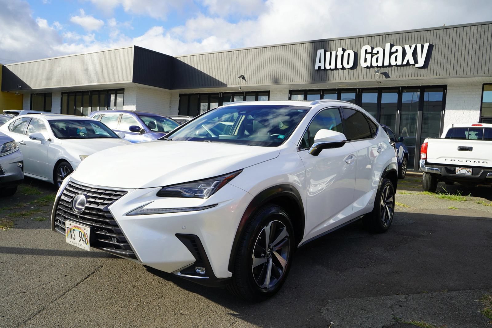 Used 2018 Lexus NX 300h AWD image 5