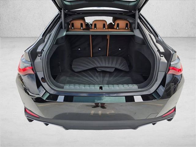 Used 2025 BMW i4 eDrive40 w/ Premium Package RWD image 6