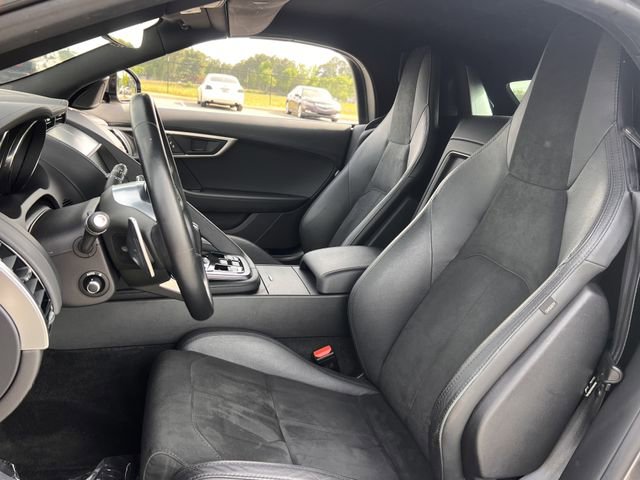 Used 2019 Jaguar F-TYPE Convertible image 16