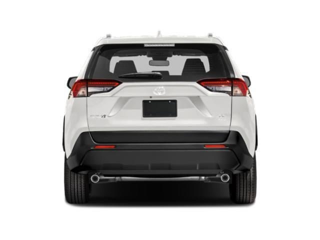 Used 2021 Toyota RAV4 LE FWD image 5