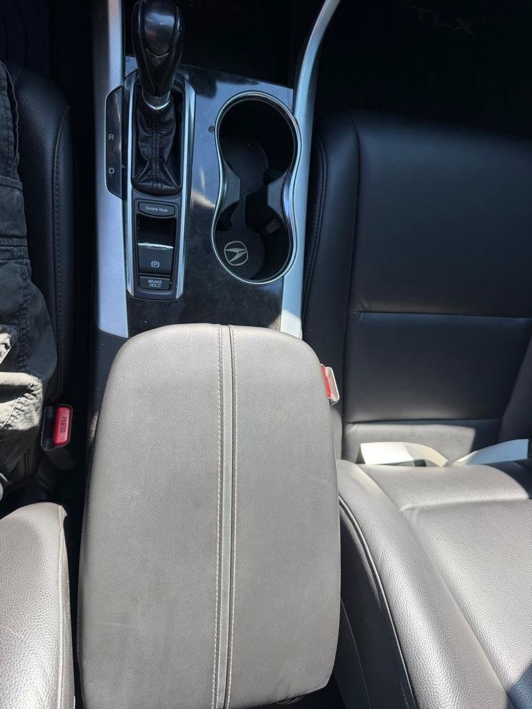 Used 2020 Acura TLX FWD image 14