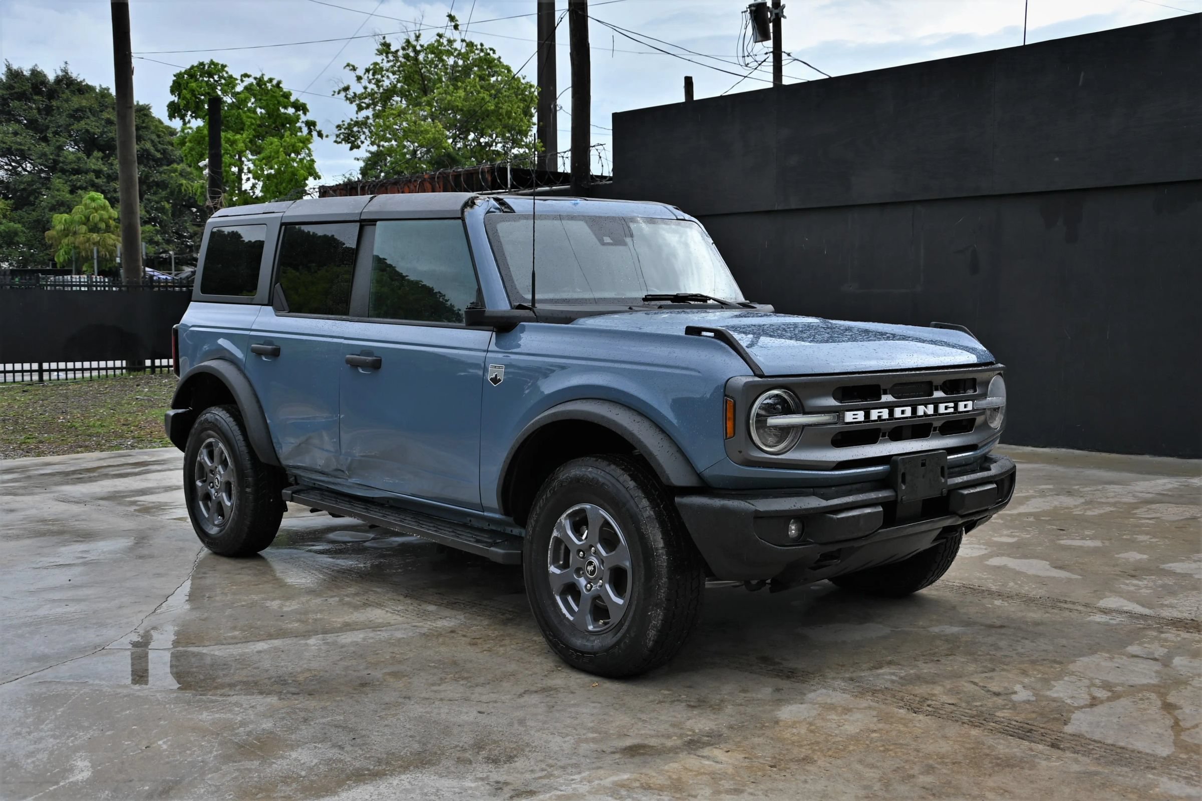 Used 2024 Ford Bronco Big Bend AWD/4WD image 1