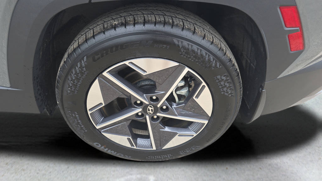 Certified 2026 Hyundai Tucson SEL FWD image 32