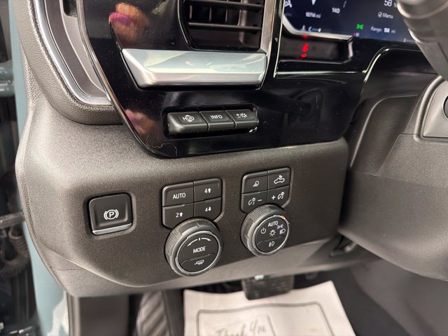 Used 2026 Chevrolet Silverado 2500 LTZ w/ LTZ Premium Package AWD/4WD image 23