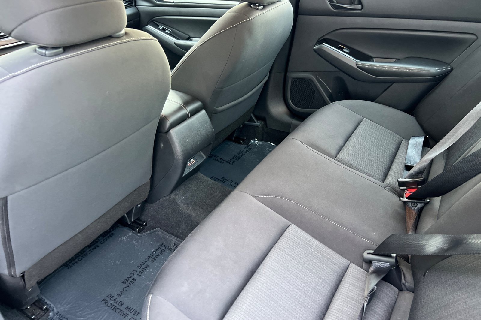 Used 2023 Nissan Altima 2.5 SV image 9