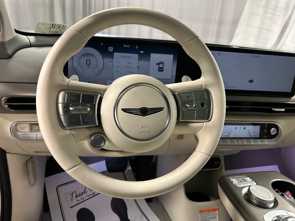 Used 2025 Genesis GV60 RWD image 13