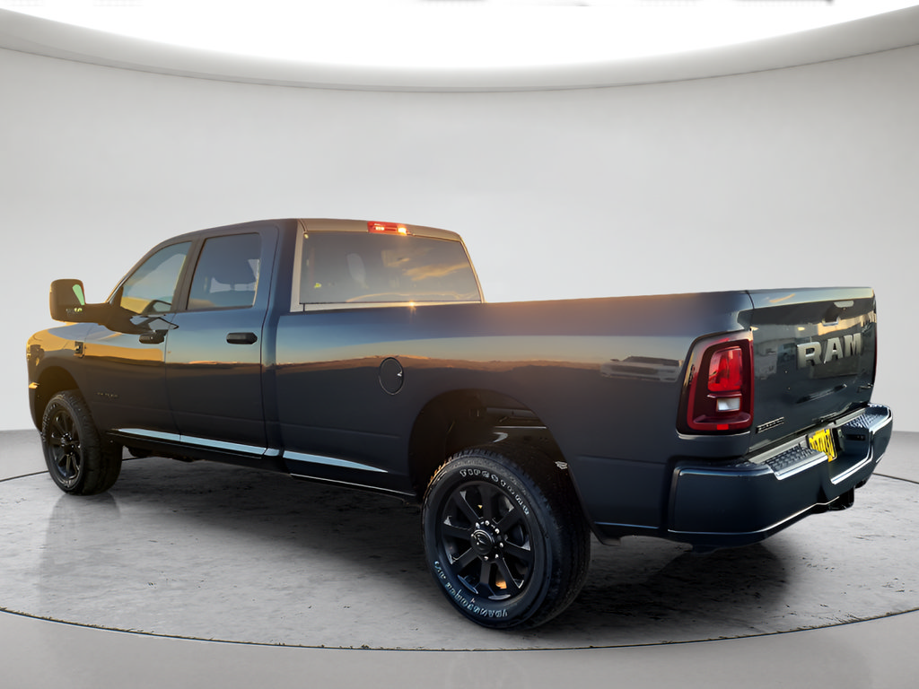 New 2026 RAM 2500 Big Horn AWD/4WD image 5
