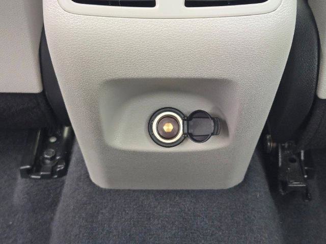 Used 2017 Hyundai Sonata Limited w/ Ultimate Package 04 image 18