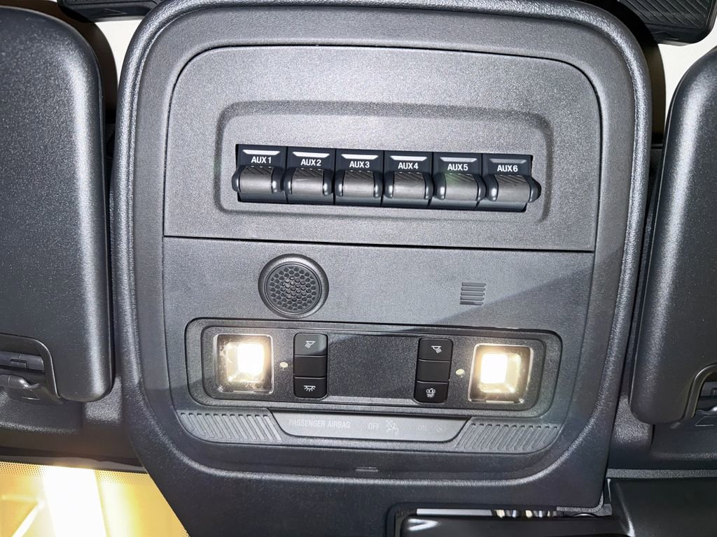 New 2025 Ford Bronco Heritage Edition image 16