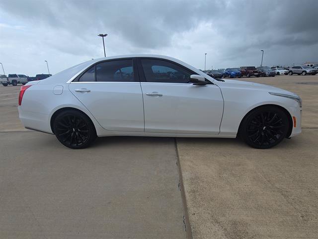 Used 2018 Cadillac CTS Luxury RWD image 4