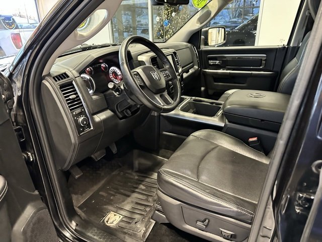 Used 2017 RAM 1500 Sport w/ Black Ram 1500 Sport Group image 7