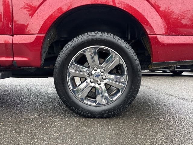 Used 2018 Ford F150 XLT w/ Equipment Group 302A Luxury AWD/4WD image 15