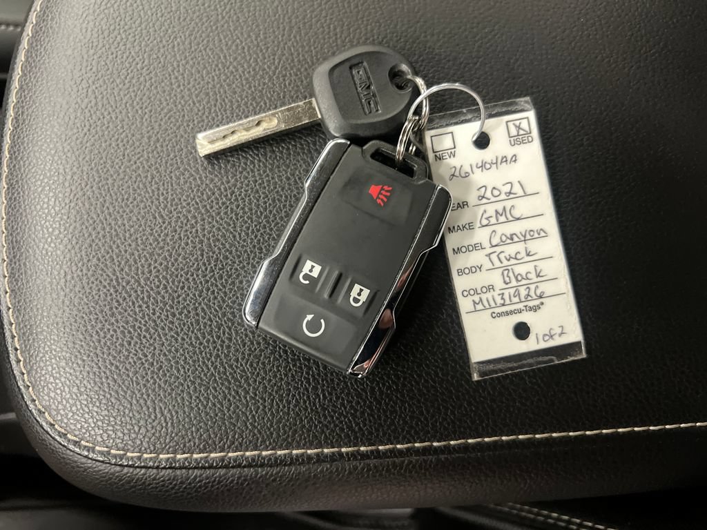Certified 2021 GMC Canyon Denali AWD/4WD image 30