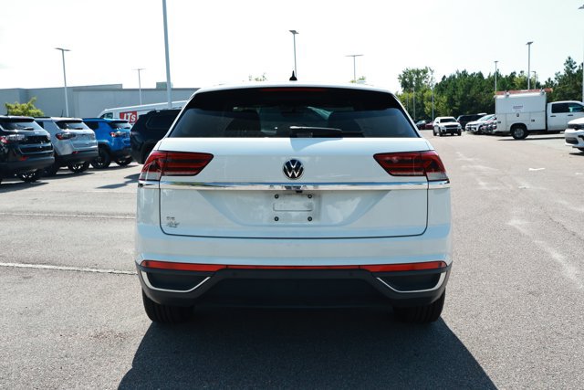 Used 2023 Volkswagen Atlas Cross Sport SE FWD image 4