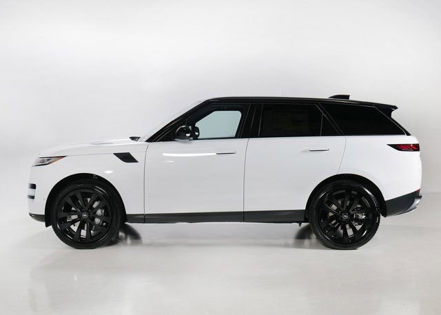New 2025 Land Rover Range Rover Sport SE image 6