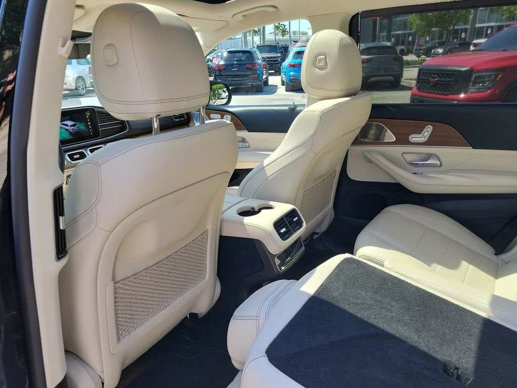 Used 2021 Mercedes-Benz GLS 450 4MATIC image 15