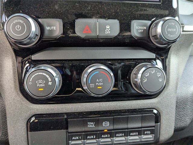 New 2025 RAM 3500 Tradesman w/ Chrome Appearance Group image 21