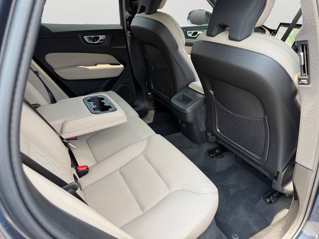 Certified 2026 Volvo XC60 B5 Plus w/ Climate Package AWD/4WD image 12
