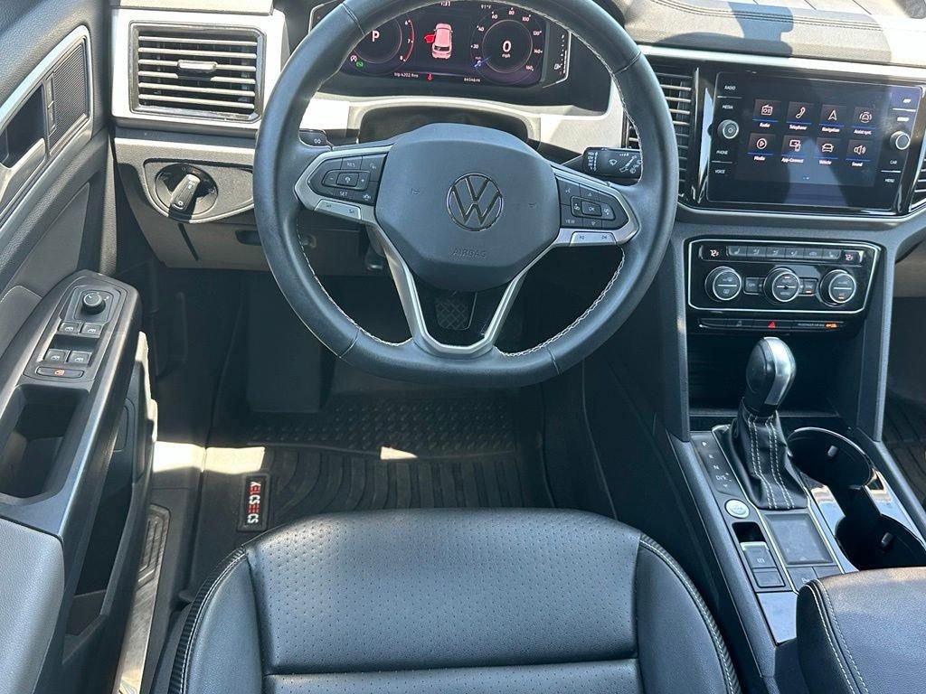 Used 2023 Volkswagen Atlas Cross Sport SE FWD image 8