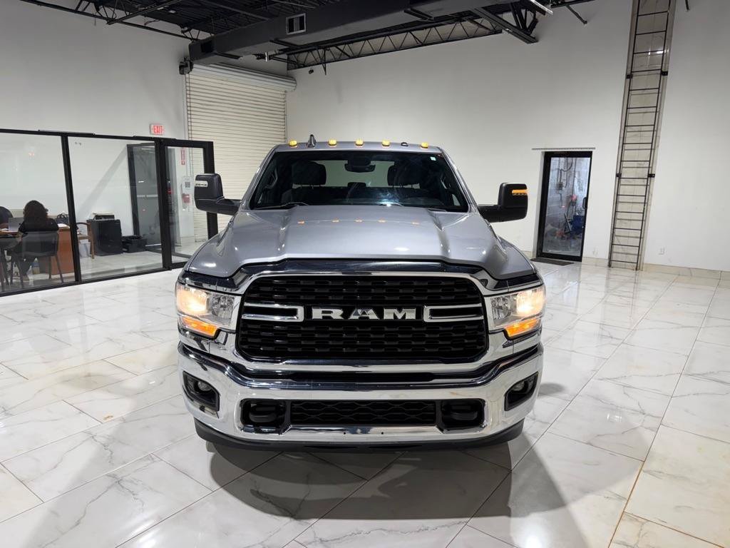 Used 2024 RAM 3500 Big Horn AWD/4WD image 2