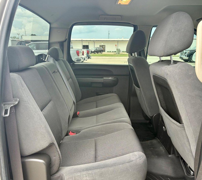 Used 2009 Chevrolet Silverado 1500 LT w/ Power Pack Plus AWD/4WD image 11