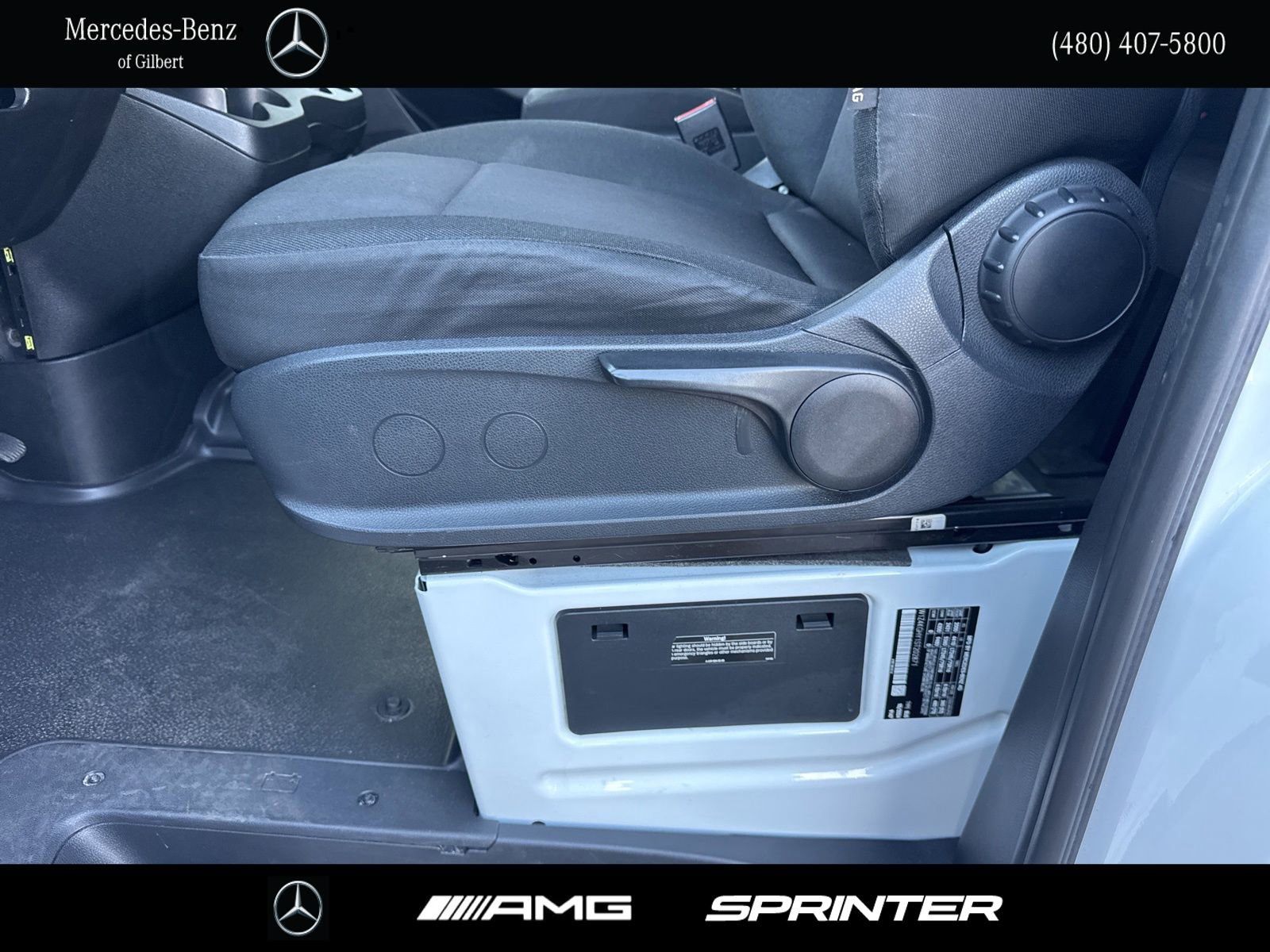 Used 2025 Mercedes-Benz Sprinter 2500 image 21