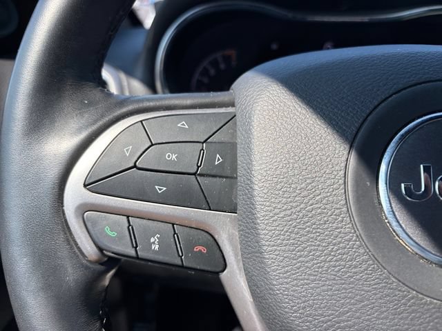 Used 2021 Jeep Grand Cherokee Laredo X AWD/4WD image 18
