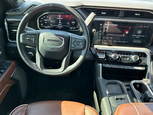 Used 2024 GMC Sierra 3500 Denali Ultimate image 10