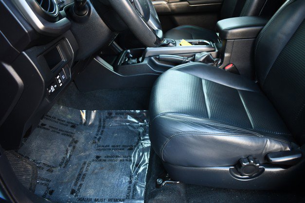 Certified 2019 Toyota Tacoma TRD Off-Road image 15